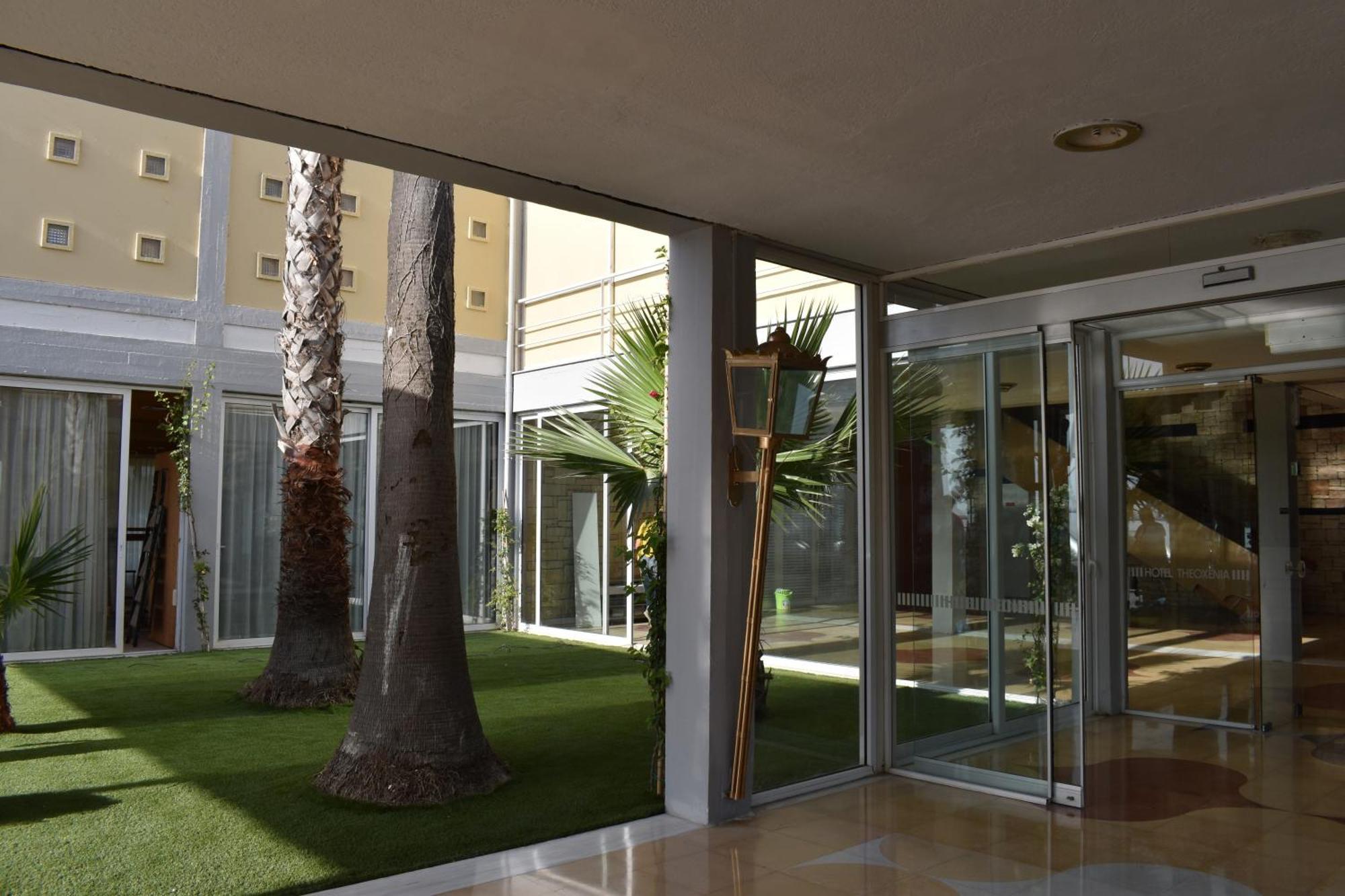 Hotel Theoxenia Mesolóngion المظهر الخارجي الصورة