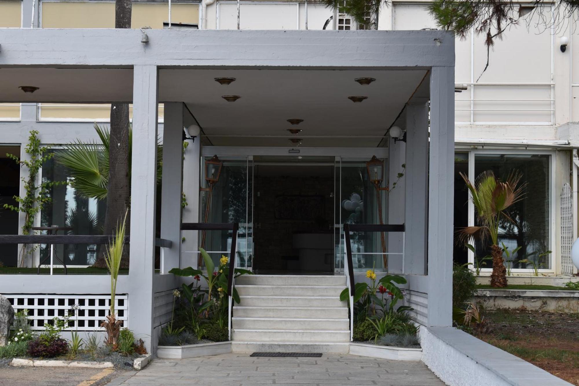 Hotel Theoxenia Mesolóngion المظهر الخارجي الصورة
