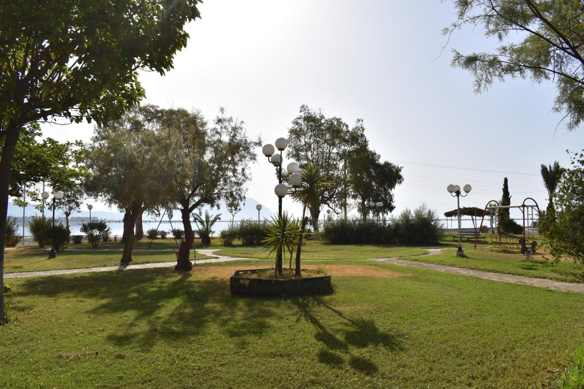 Hotel Theoxenia Mesolóngion المظهر الخارجي الصورة
