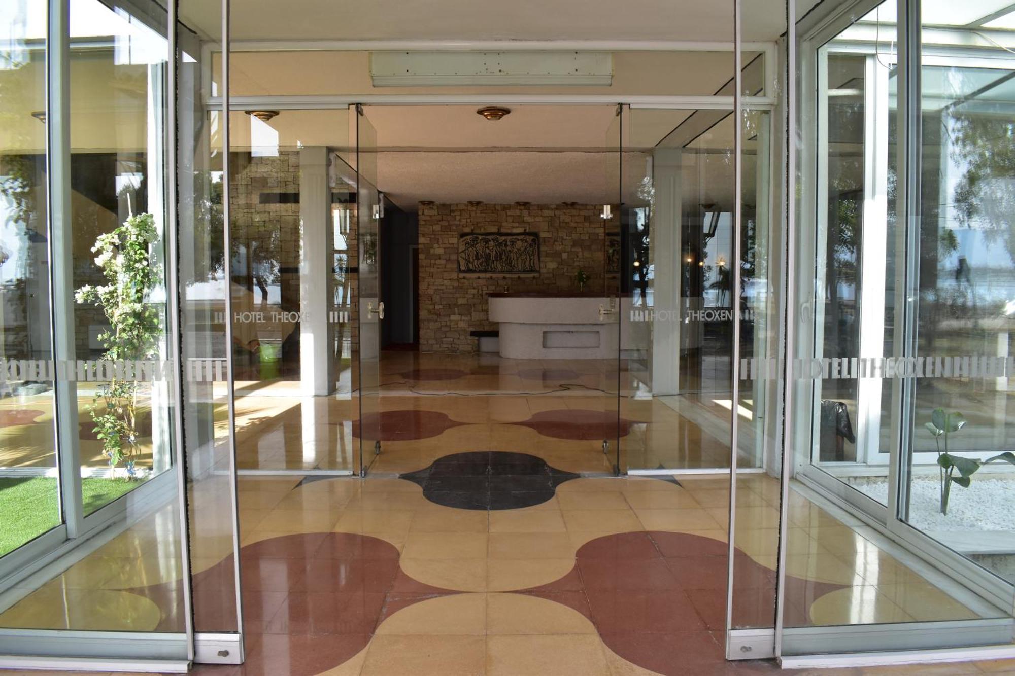 Hotel Theoxenia Mesolóngion المظهر الخارجي الصورة