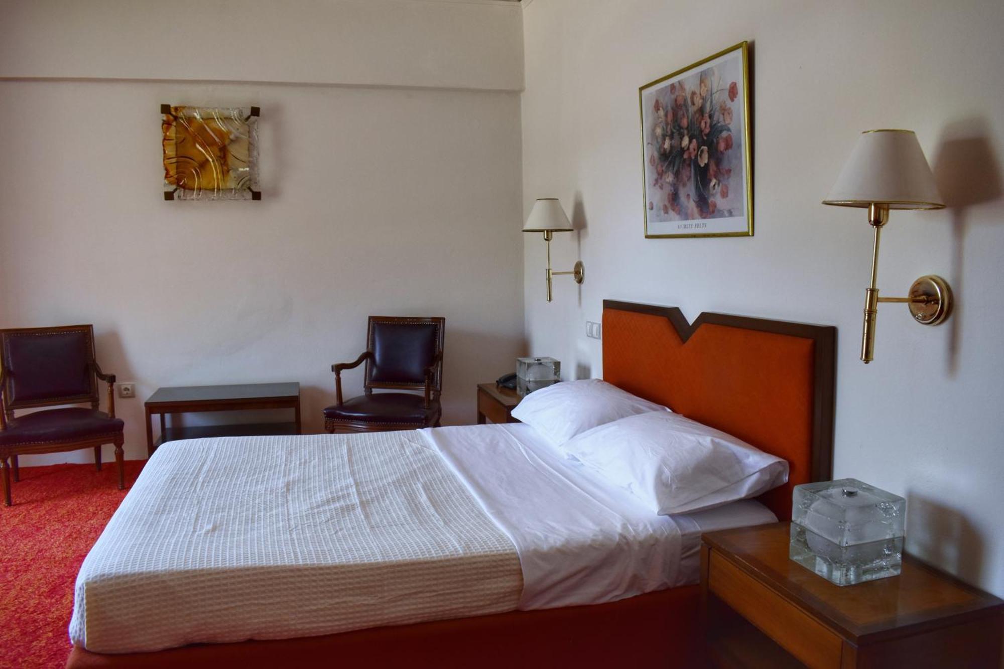 Hotel Theoxenia Mesolóngion المظهر الخارجي الصورة