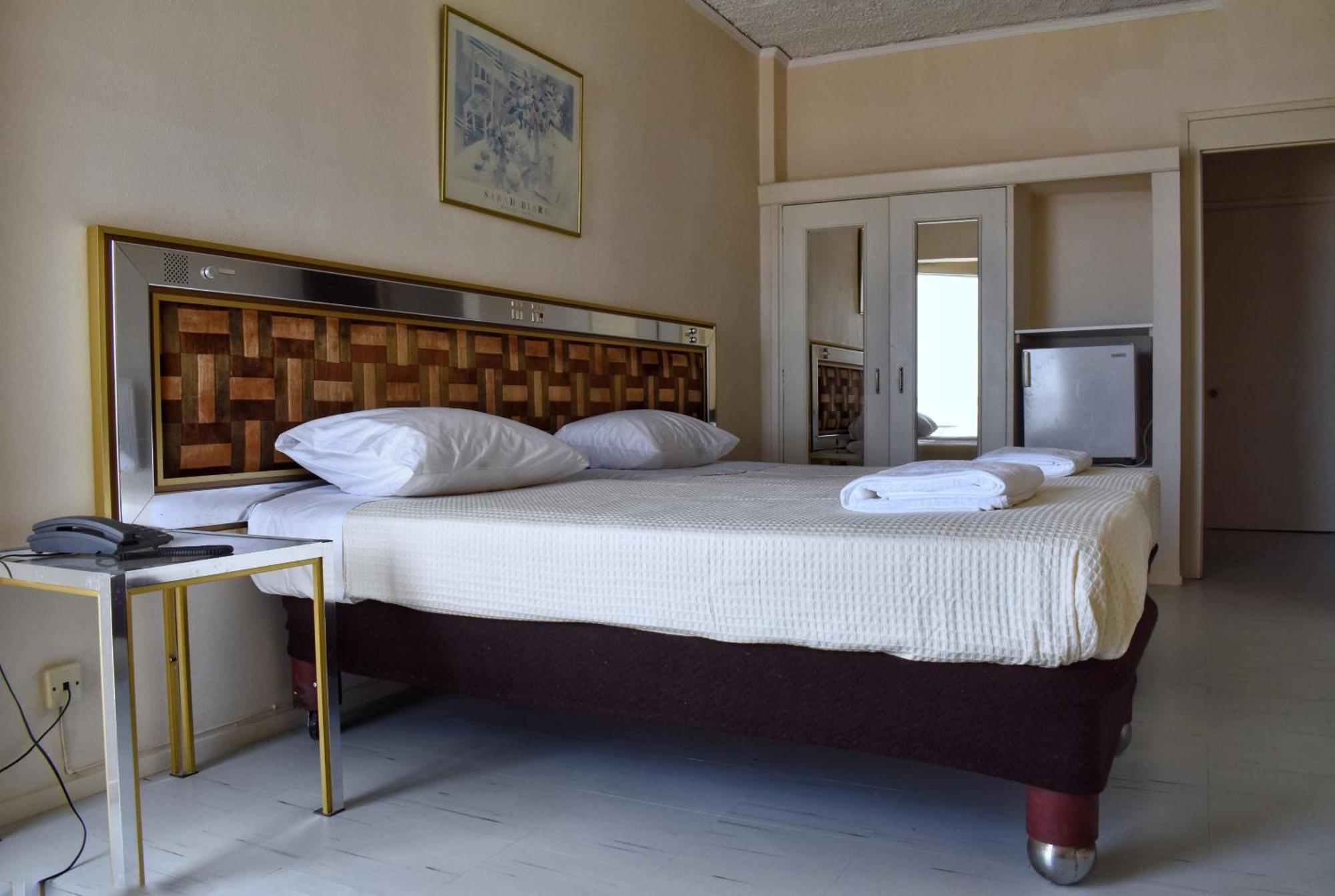 Hotel Theoxenia Mesolóngion المظهر الخارجي الصورة