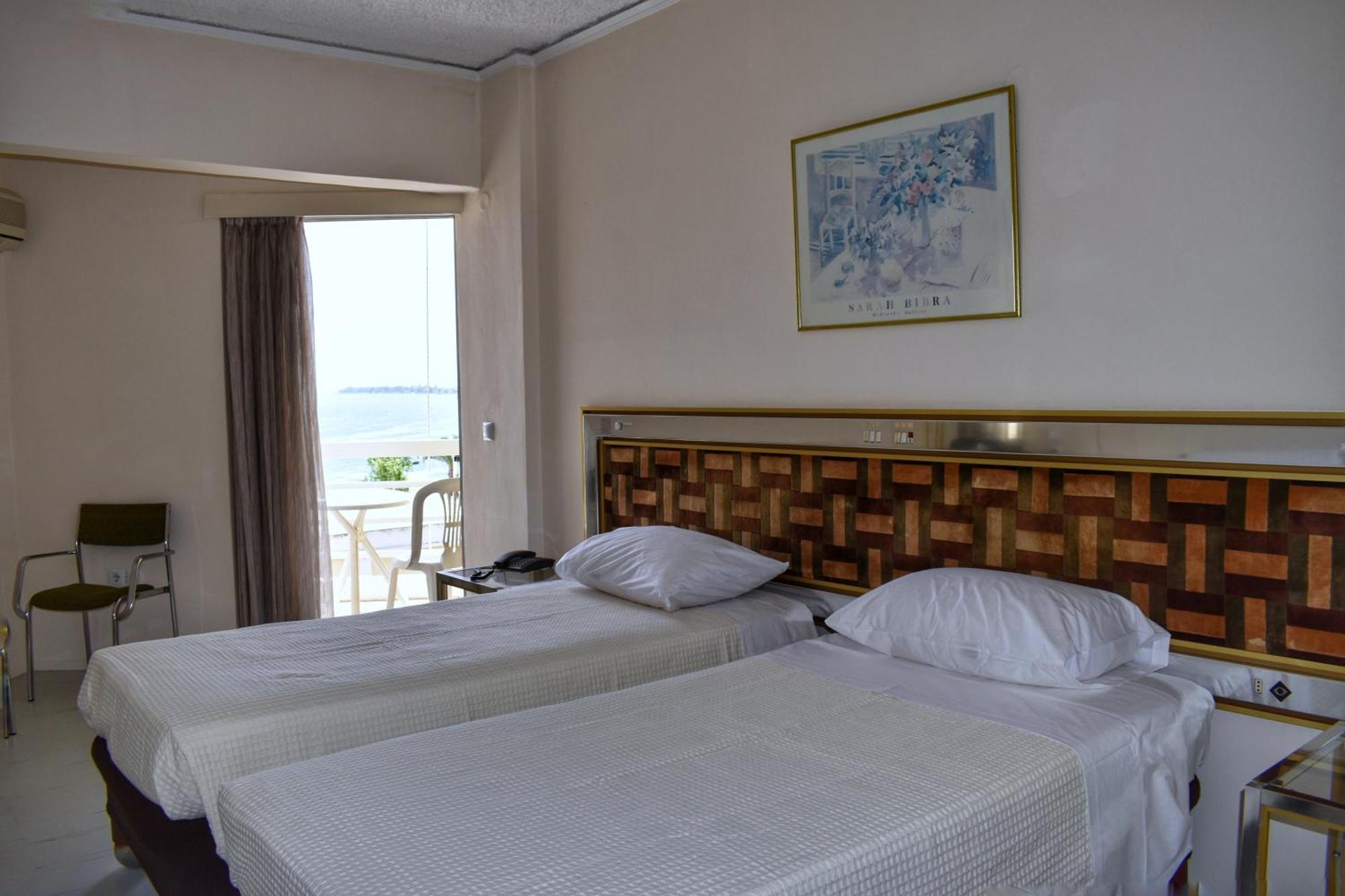 Hotel Theoxenia Mesolóngion المظهر الخارجي الصورة