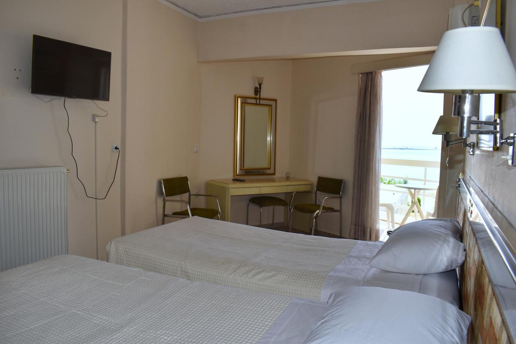 Hotel Theoxenia Mesolóngion المظهر الخارجي الصورة