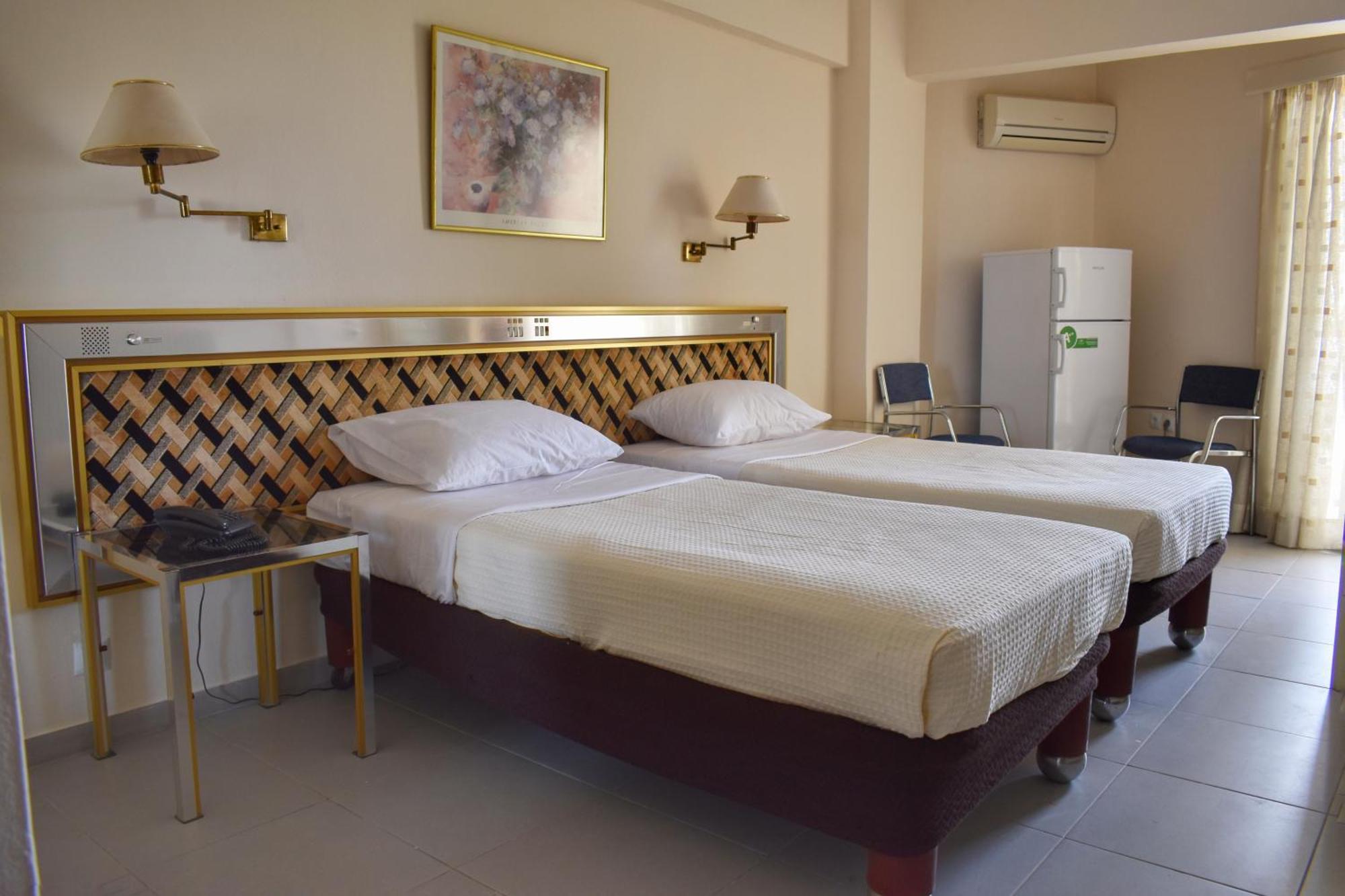 Hotel Theoxenia Mesolóngion المظهر الخارجي الصورة